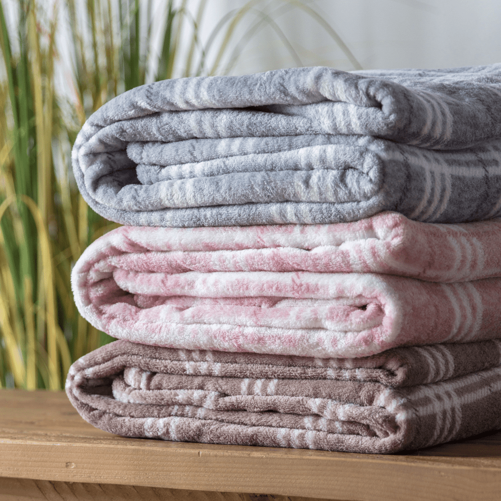 Check Rolled Fleece - 5 Colours