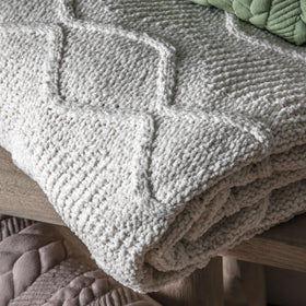 Cable Knit Throw - Cream