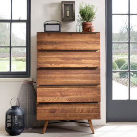 Rustic oak 5 drawer chest of drawers